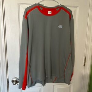 THE NORTH FACE Men’s Flash Dry long sleeve. Size XL. Gently pre-worn.